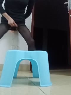 伪娘自慰用假鸡鸡狠狠插自己 - coolhot av