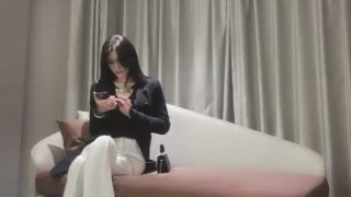 【小宝寻花】爆操长腿高颜值小姐姐 - coolhot av