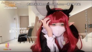 蜜臀小恶魔 超可爱coser接单体验 学生妹为买衣服下海接单 让你体验魅魔级别服务体验 - coolhot av