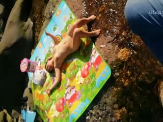 【淫乱人妻】淫妻【成都夫人】多名单男群P淫妻前后夹鸡(36) - coolhot av