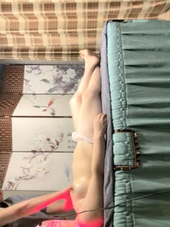 【女子私密养生】26岁，166，国企小白领，蜂腰翘臀大胸，按摩抠穴也就算了，还直接上嘴了 - coolhot av