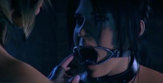 劳拉(Lara Croft) 被綁住並在所有洞裡操 - coolhot av