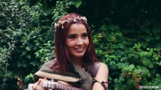    情景色剧，中世纪风格，王后和侍女一起高潮，在外偷窥的美女也一起高潮 - coolhot av