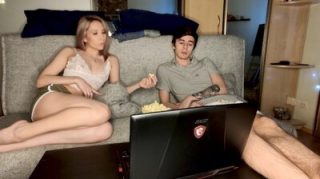    纯情处男被诱两穴开发实录～敏感带完全沦陷 - coolhot av